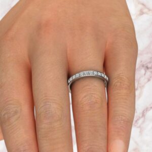 lab-created-0.22ct-round-cut-diamond-wedding-band-ring-sarlyn