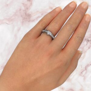 lab-created-0.30ct-graduated-diamonds-wedding-band-ring-sarlyn