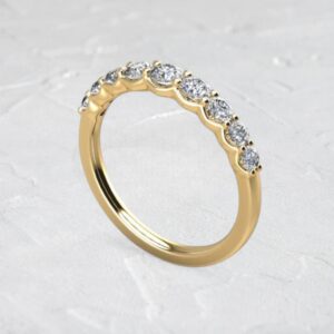 lab-created-0.63ct-diamonds-graduated-shared-prong-band-ring-sarlyn