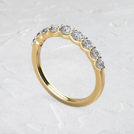 lab-created-0.63ct-diamonds-graduated-shared-prong-band-ring-sarlyn