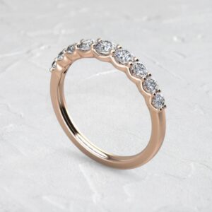 lab-created-0.63ct-diamonds-graduated-shared-prong-band-ring-sarlyn