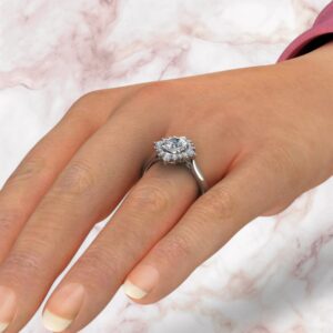 lab-created-diamond-round-cut-graduated-cathedral-ring