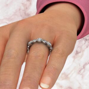 lab-created-round-cut-0.21ct-anniversary-diamonds-band-ring-sarlyn