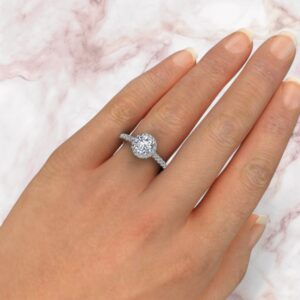 lab-created-round-cut-heart-two-tone-halo-diamond-ring-sarlyn
