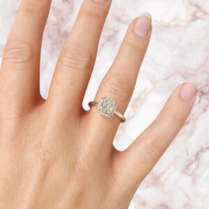 princess-cut-solitaire-moissanite-florid-halo-engagement-ring-sarlyn-model-3