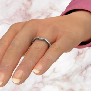 soulmate-round-cut-lab-created-0.12ct -diamonds-wedding-band-sarlyn-model-4