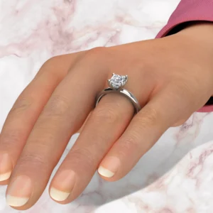 invisible-halo-solitaire-princess-cut-moissanite-engagement-ring-sarlyn-model-1