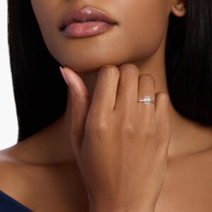 timeless-oval-cut-1.0ct-solitaire-moissanite-rose-gold-ring-sarlyn