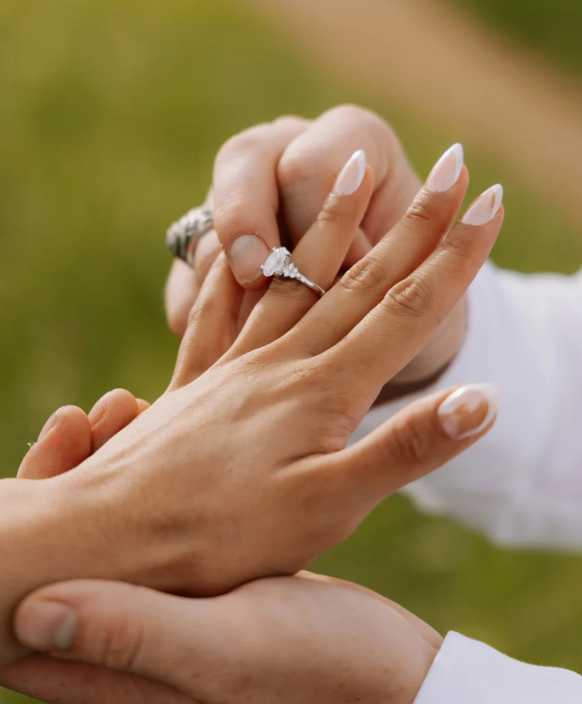 top-10-engagement-rings-that-will-make-your-big-day-extra-special-sarlyn-9