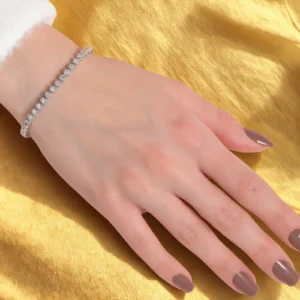 beaded-bezel-tennis-bracelet-elegant-round-diamond-design-sarlyn-16