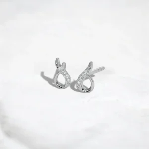 clean-line-stud-earrings-for-multi-hole-piercings-sarlyn-6