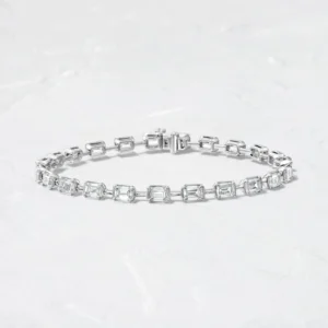 east-west-bezel-emerald-cut-diamond-luxury-tennis-bracelet-sarlyn-4