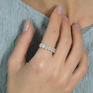 forever-glow-seven-stone-oval-diamond-anniversary-band-sarlyn-8