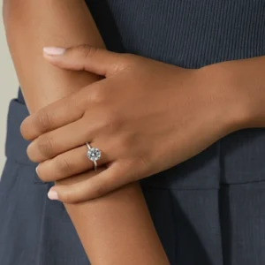 2ct-round-cut-stone-solitaire-engagement-ring-13