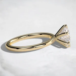 2ct-round-cut-stone-solitaire-engagement-ring-3