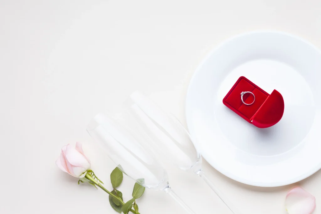 best-handmade-moissanite-and-lab-grown-diamond-engagement-ring-sarlyn-1