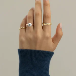 elegant-2ct-round-cut-diamond-solitaire-engagement-ring-14