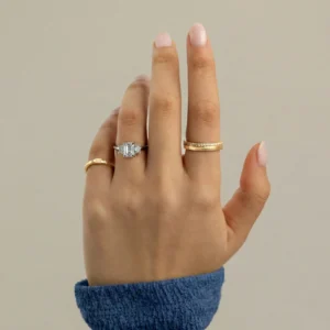 three-stone-2ct-emerald-cut-diamond-engagement-ring-13