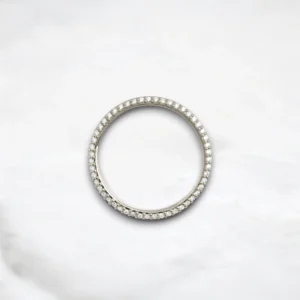 modern-elegance-round-cut-diamond-edge-men's-wedding-band-6