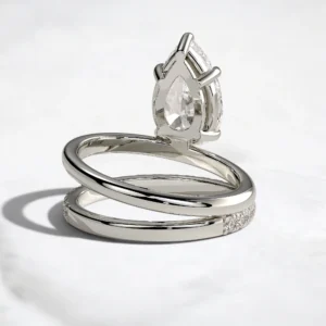 2ct-pear-cut-diamond-plain-and-pave-band-engagement-ring-11