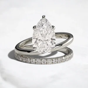 2ct-pear-cut-diamond-plain-and-pave-band-engagement-ring-9