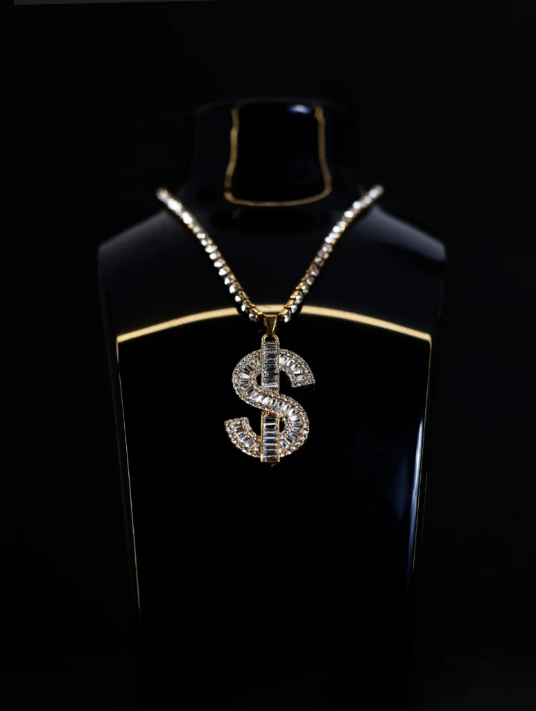 top-jewelry-gift-ideas-for-memorial-day-celebrations-sarlyn-4